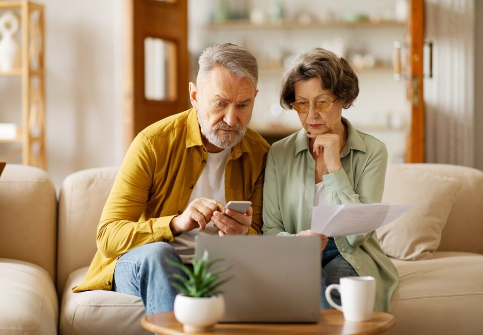 couple researching if leg veins reappear after being removed